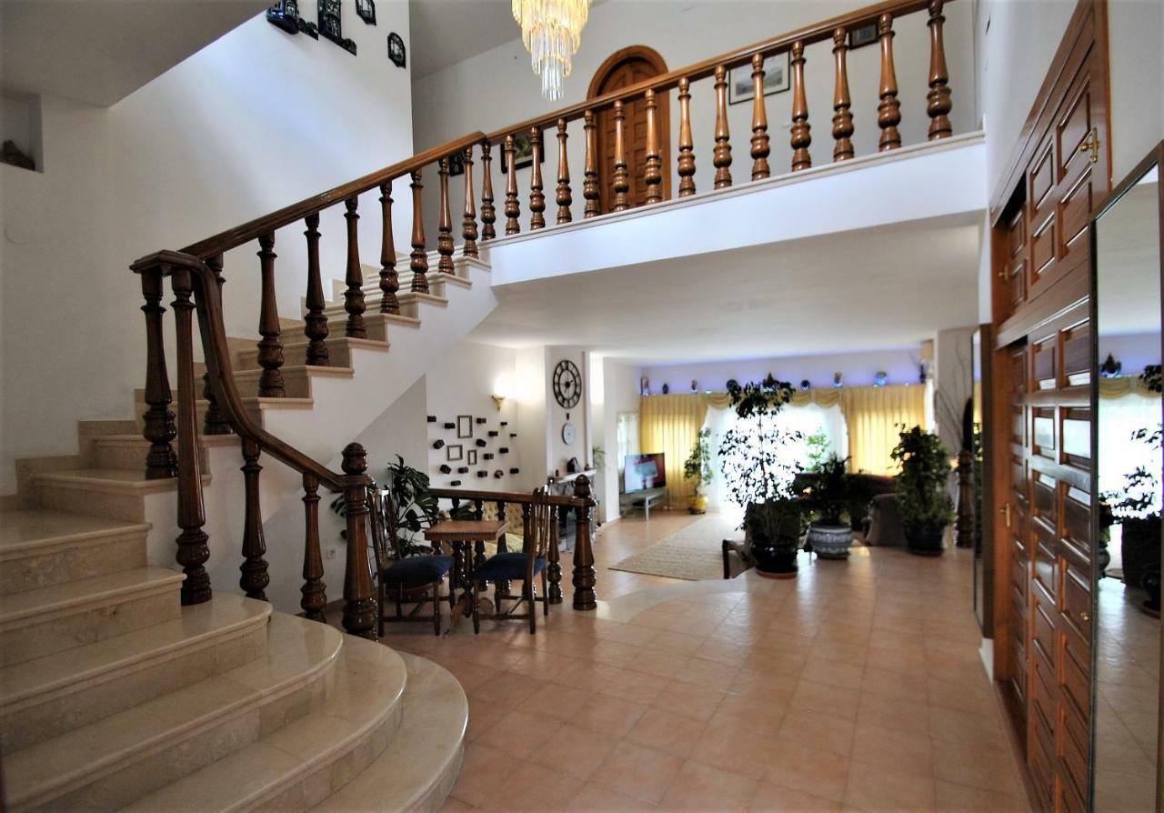 Holiday Villa In 10 Min From Fuengirola Beach With Sea Views Pool Bbq Parking Wifi Aircon Big Garden Mijas Εξωτερικό φωτογραφία